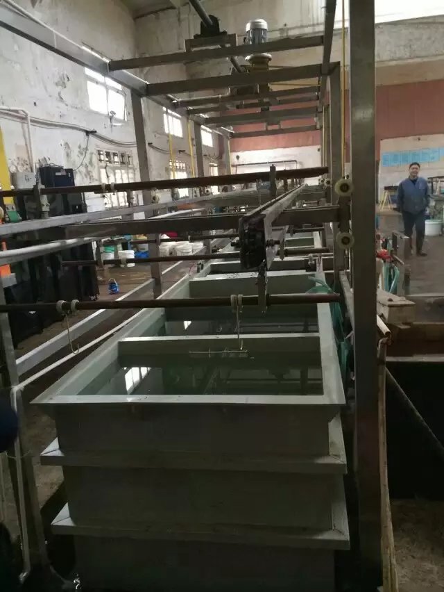 全自動(dòng)升降式電泳涂裝設(shè)備